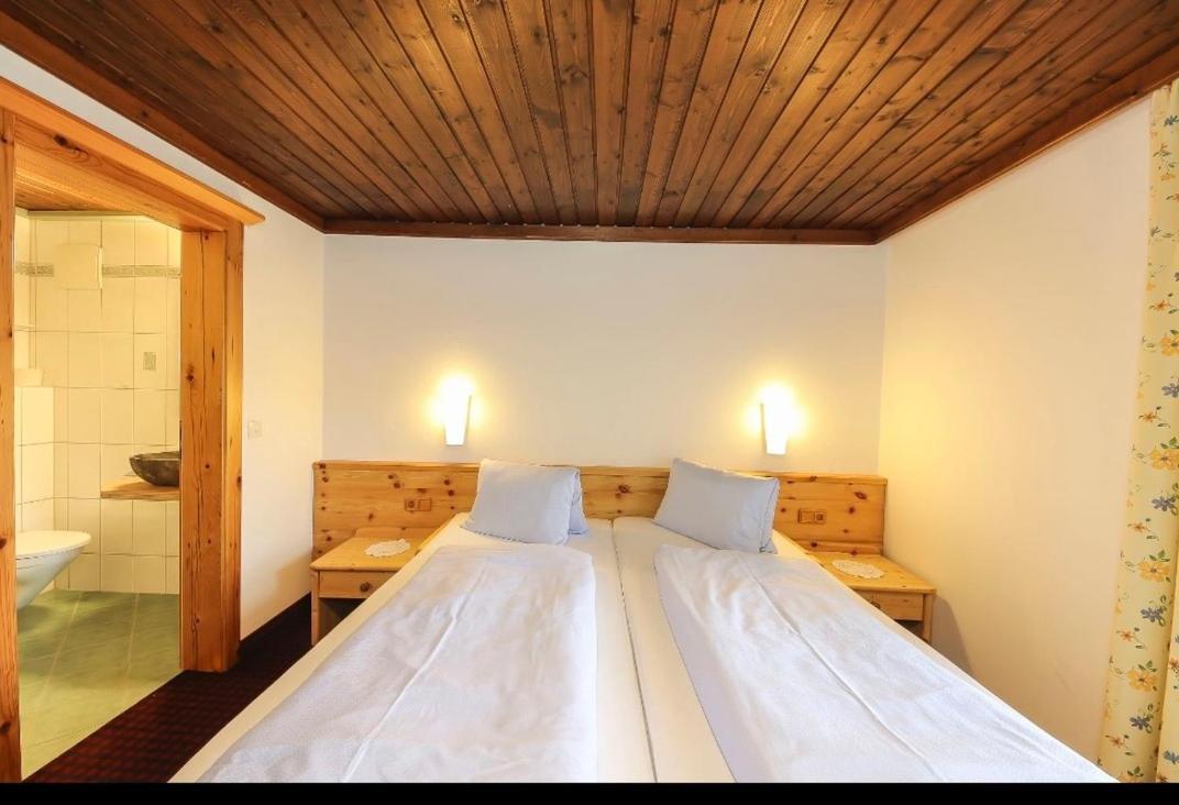 Bed and Breakfast Hochwart Hof Bed & Breakfast Зальбах-Хинтерглемм Экстерьер фото